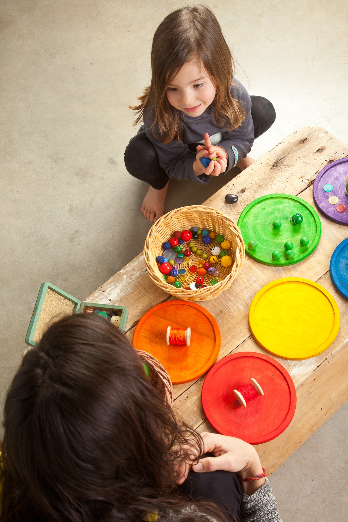 6レインボートレイ (6 Rainbow dishes)◆17-170 グラパット GRAPAT