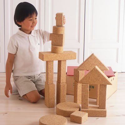 【コルクつみき ラージ 木箱セット】自由学園生活工芸研究所 出産祝い 赤ちゃん おもちゃ 0歳 知育玩具 コルク つみき 積木 1歳 2歳 3歳 グッドトイ ギフト プレゼント