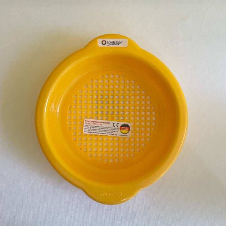 フックス・砂ふるい（小）FU7704　ドイツ製プラスチック製品（ティンティ社・ドイツ）
