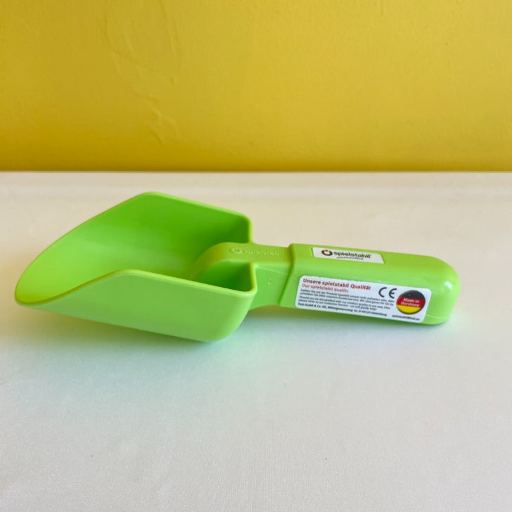 フックス・スコップ・パステル　FU7835　ドイツ製プラスチック製品（ティンティ社・ドイツ）　　　　　　　　　