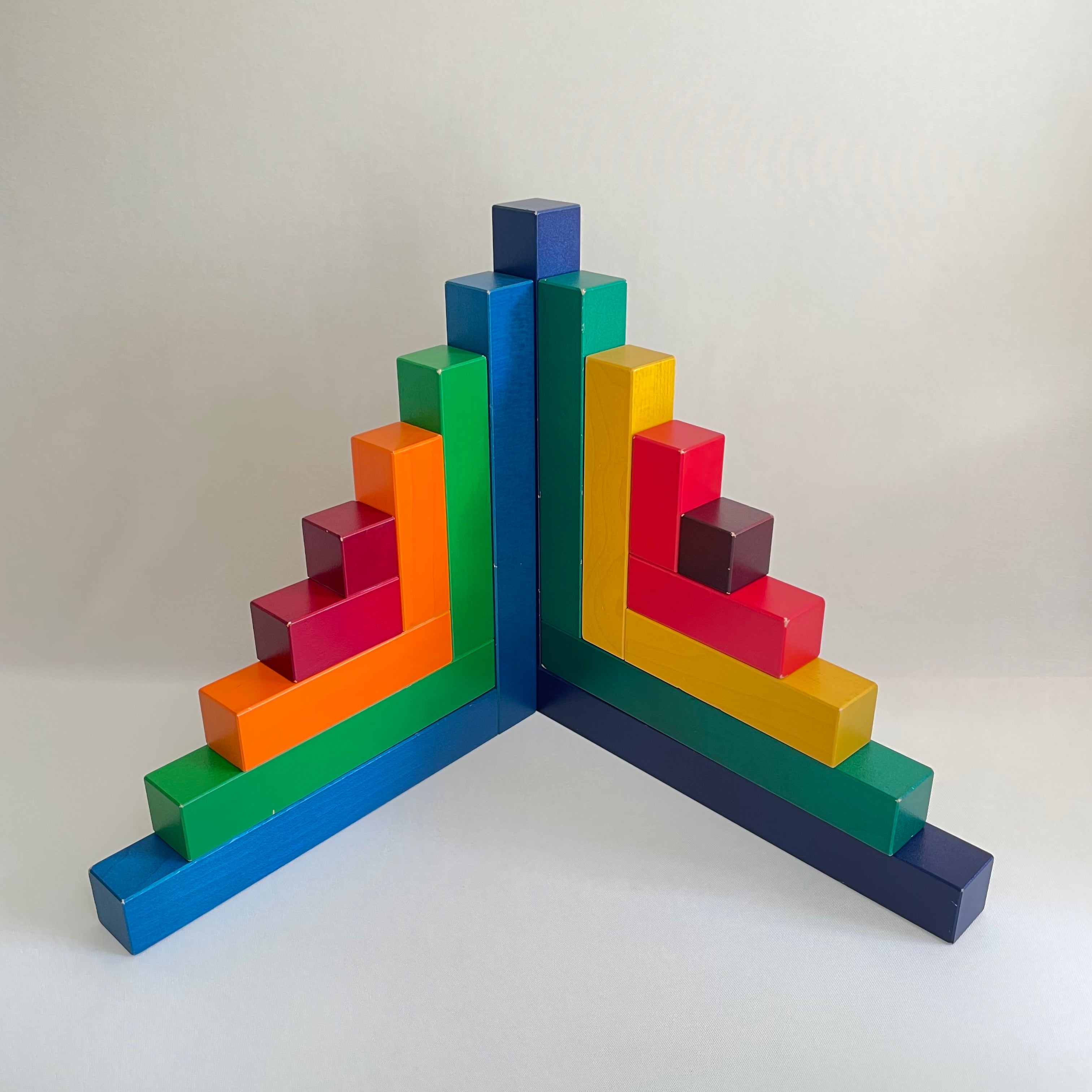 naef カラフル木製知育玩具 楽天市場】Naef ネフ社 アークレインボウ Rainbow〜洗練された色