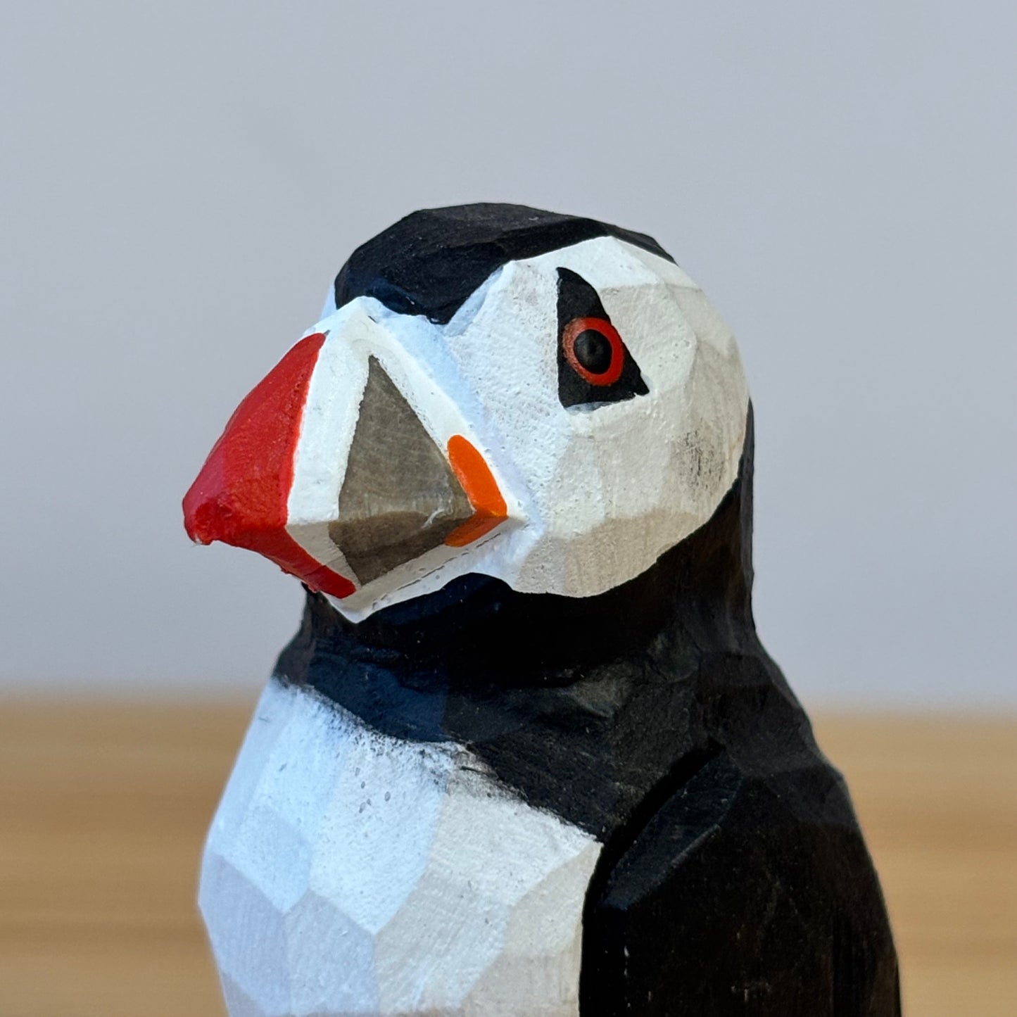 【wudimals ツノメドリ】ウディマル 41026  木製 動物 ウディマル オブジェ フィギュア  インテリア